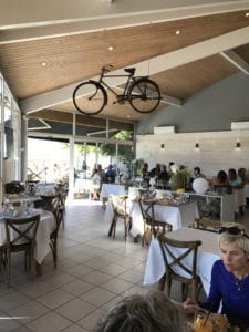 A French cycling cafe